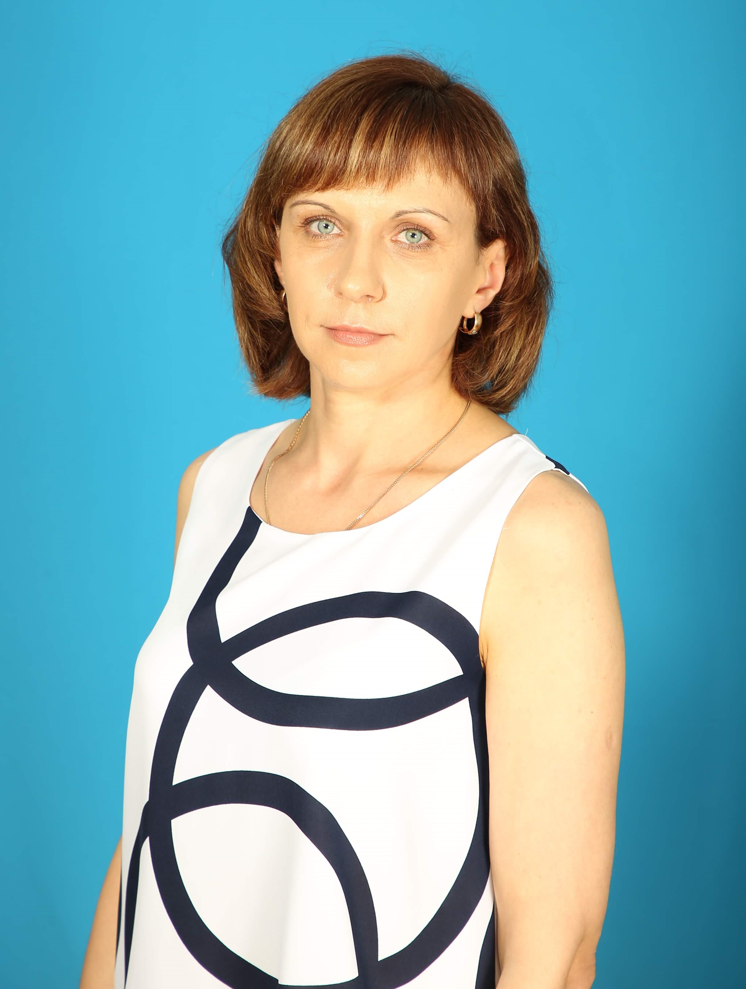 Покотило Валентина Петровна.